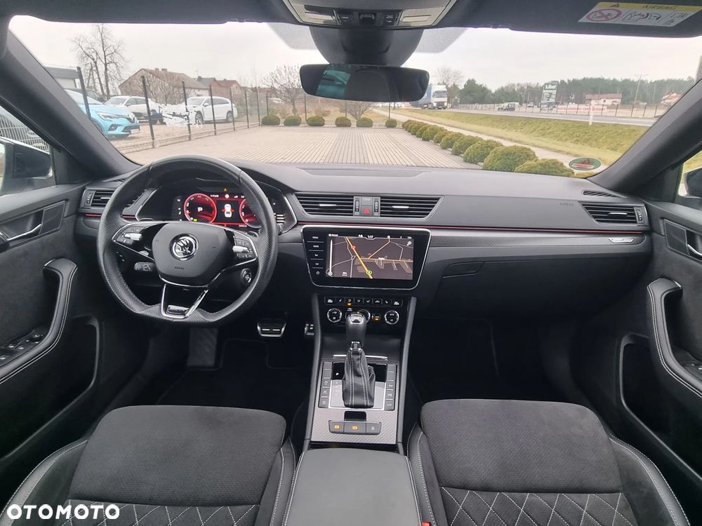 Skoda Superb 2.0 TDI 4x4 DSG Sportline - 18