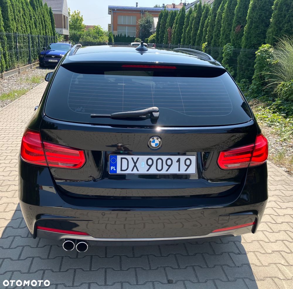 BMW Seria 3 325d Sport Line - 5