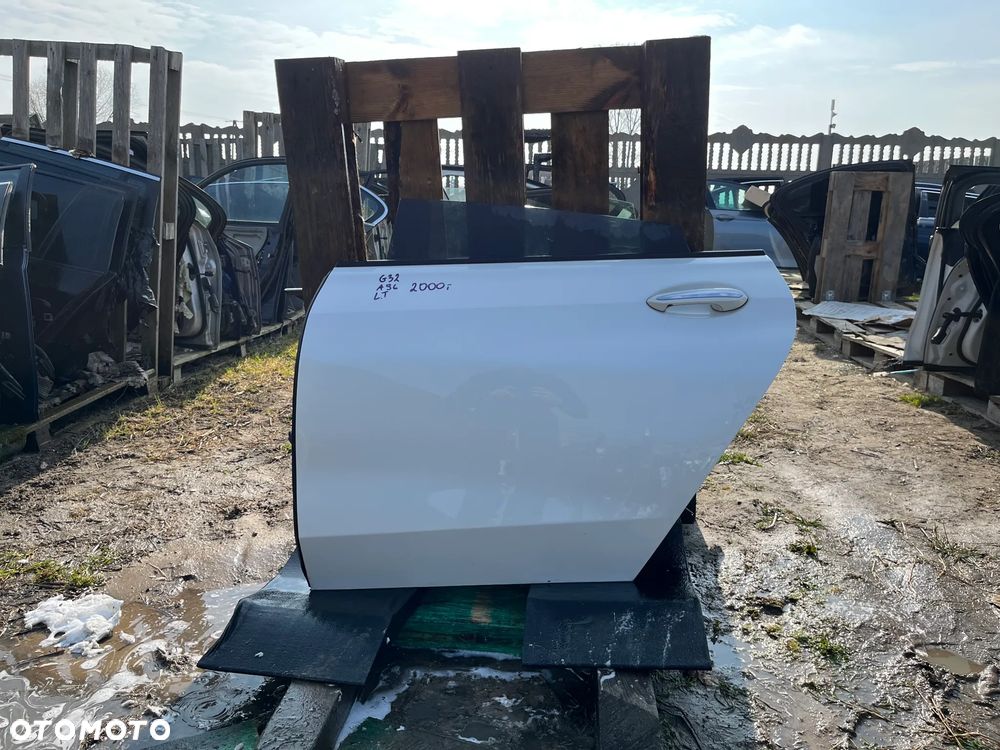 BMW G32 DRZWI LEWY TYŁ KOLOR A96