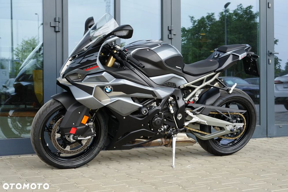 BMW S - 3