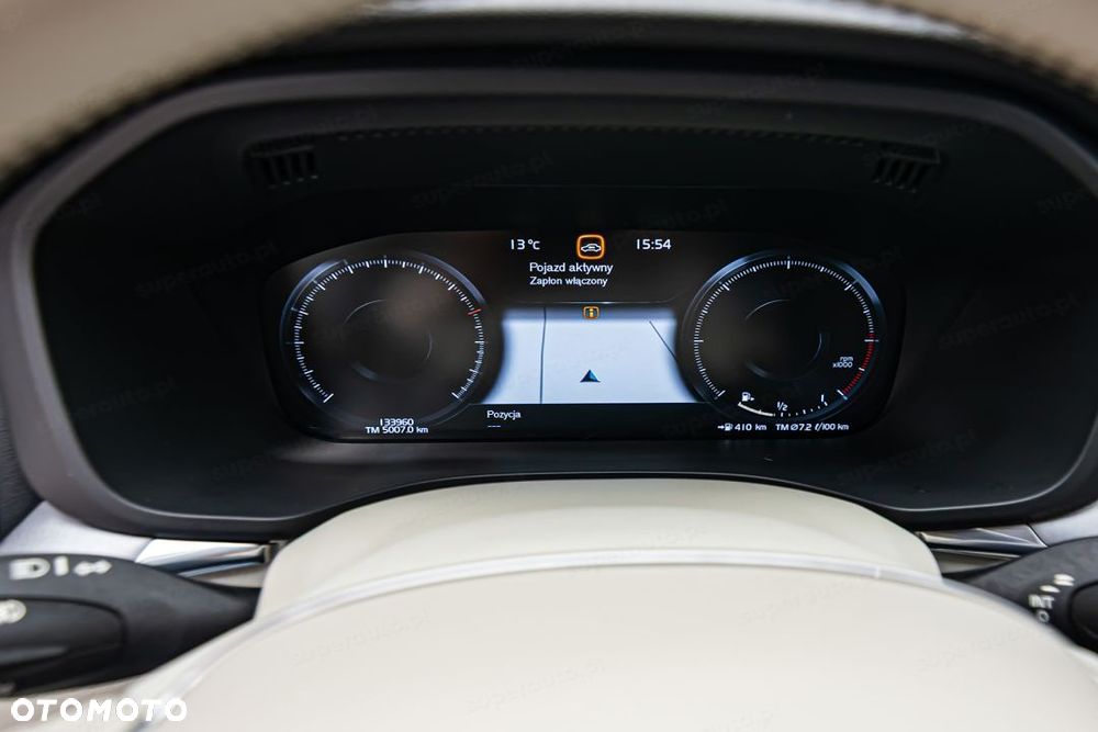 Volvo XC 60 B4 D AWD Momentum Pro - 16