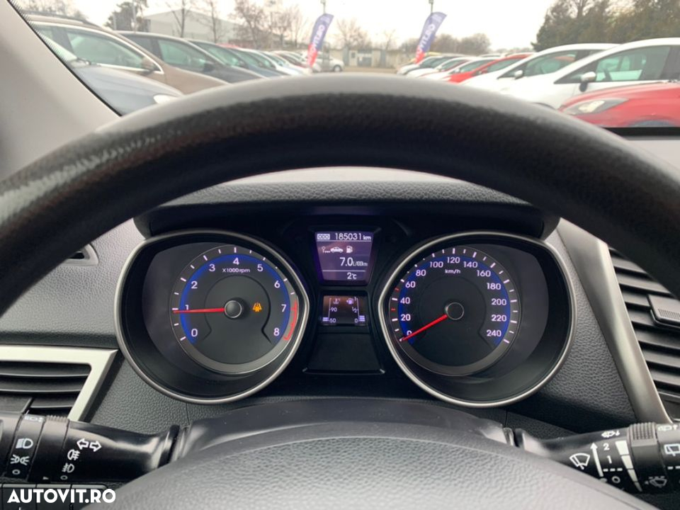 Hyundai i30 1.4 MPi Classic - 27