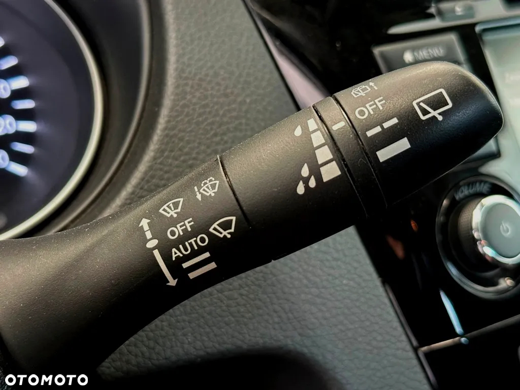 Nissan Qashqai 1.3 DIG-T N-Connecta DCT - 21
