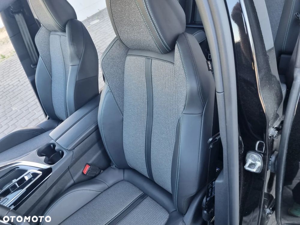 Peugeot 3008 1.2 PureTech Allure S&S EAT6 - 25