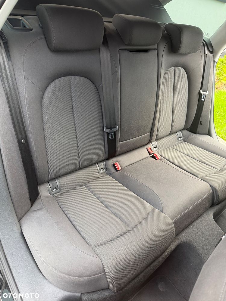 Audi A6 Avant 2.0 TDI Ultra - 34