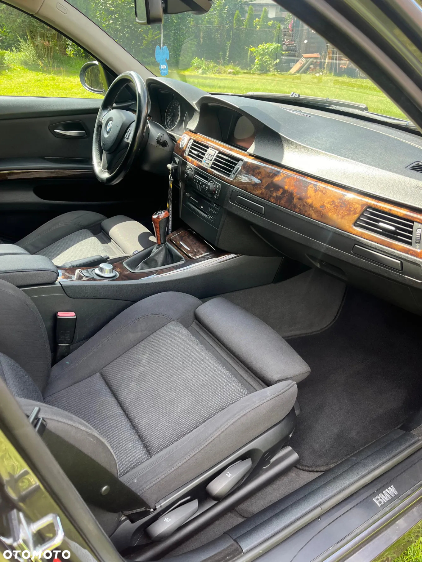 BMW Seria 3 320i - 11