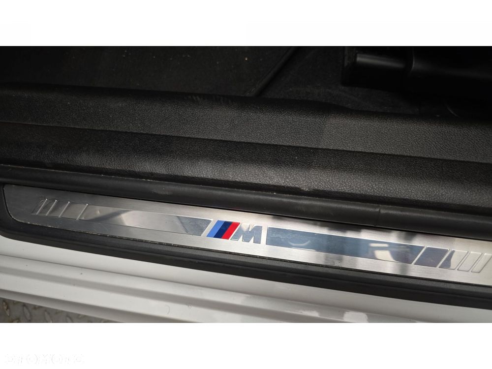 BMW Seria 3 320d xDrive mHEV M Sport - 29