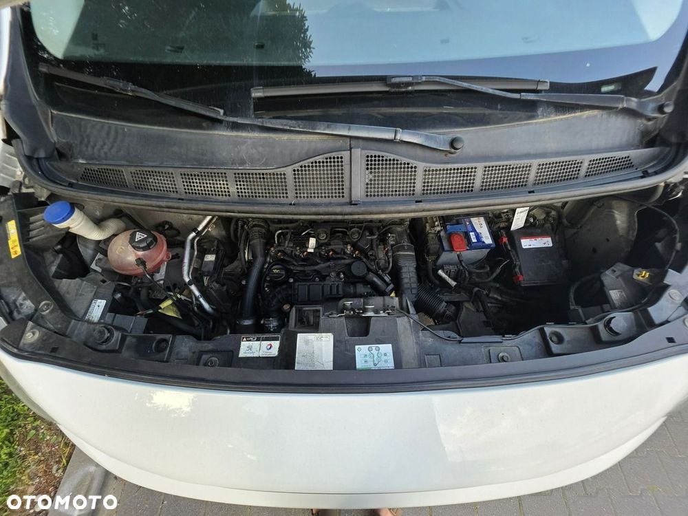 Peugeot Expert - 22