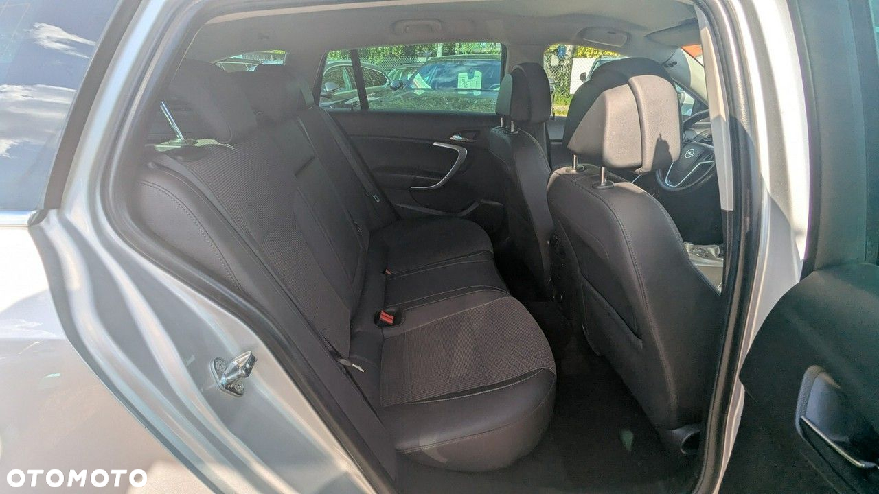 Opel Insignia - 17
