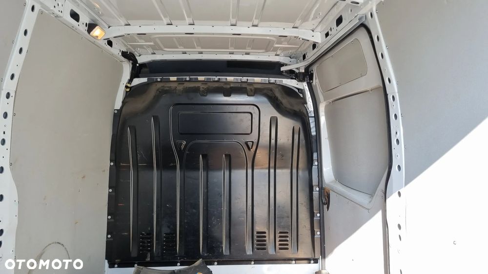 Renault Master - 29