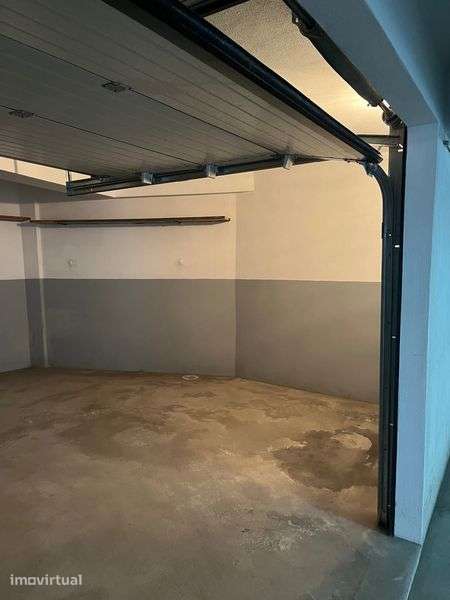 Garagem Fechada Póvoa de Varzim - Grande imagem: 2/4