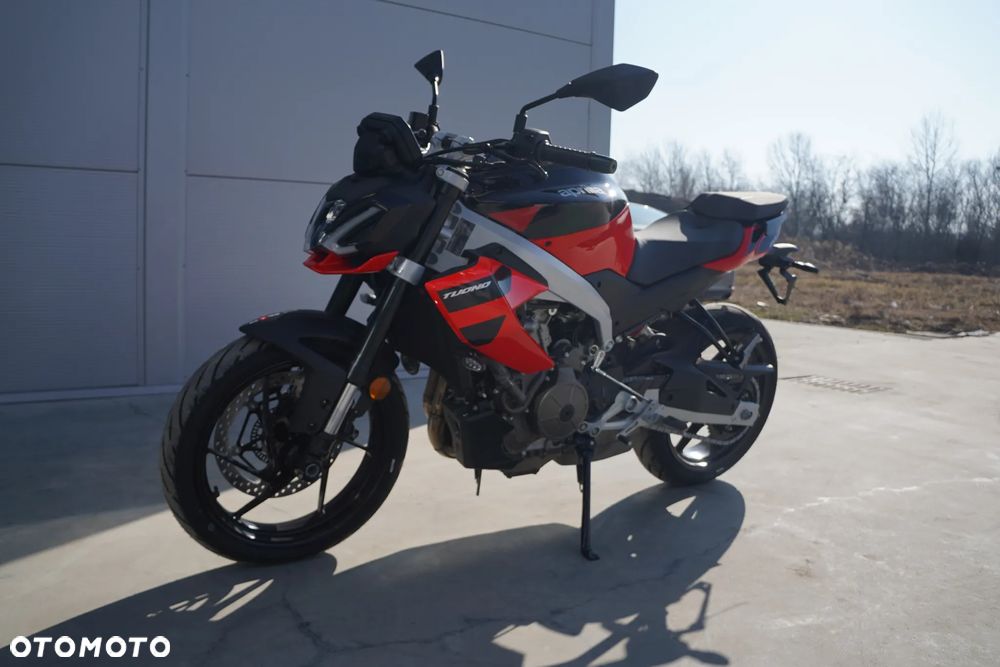 Aprilia Tuono - 5