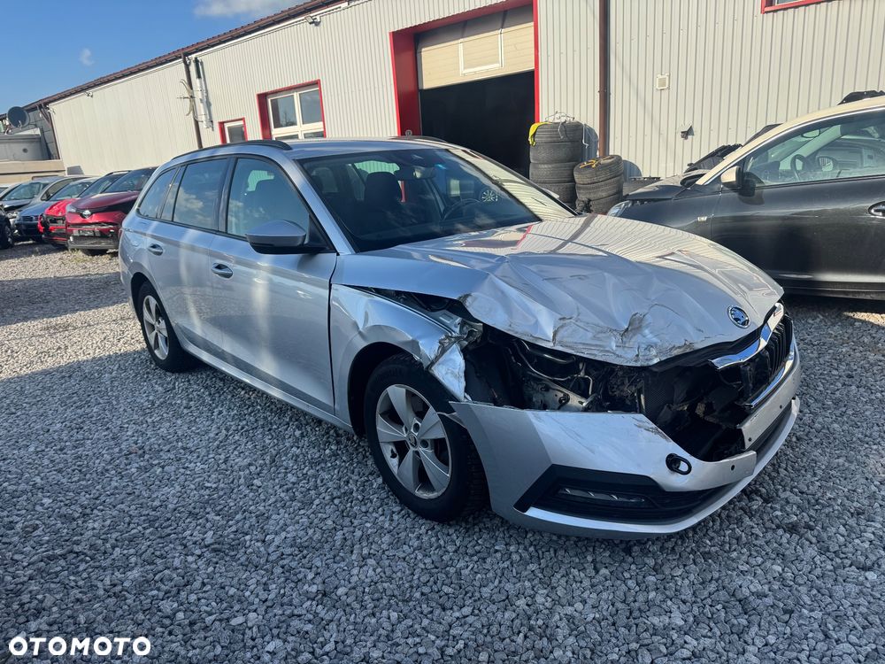 Skoda Octavia 2.0 TDI DSG 4x4 Ambition - 2
