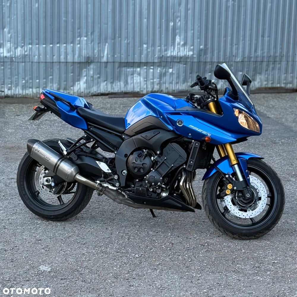 Yamaha FZ8 - 1