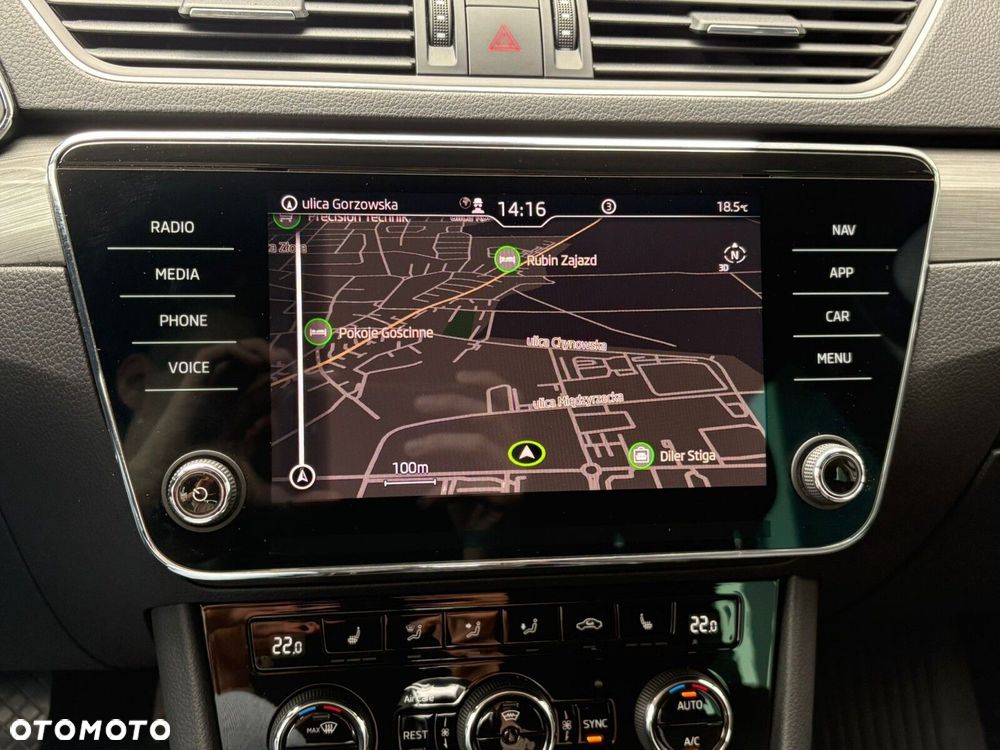 Skoda Superb 2.0 TDI SCR Style DSG - 25