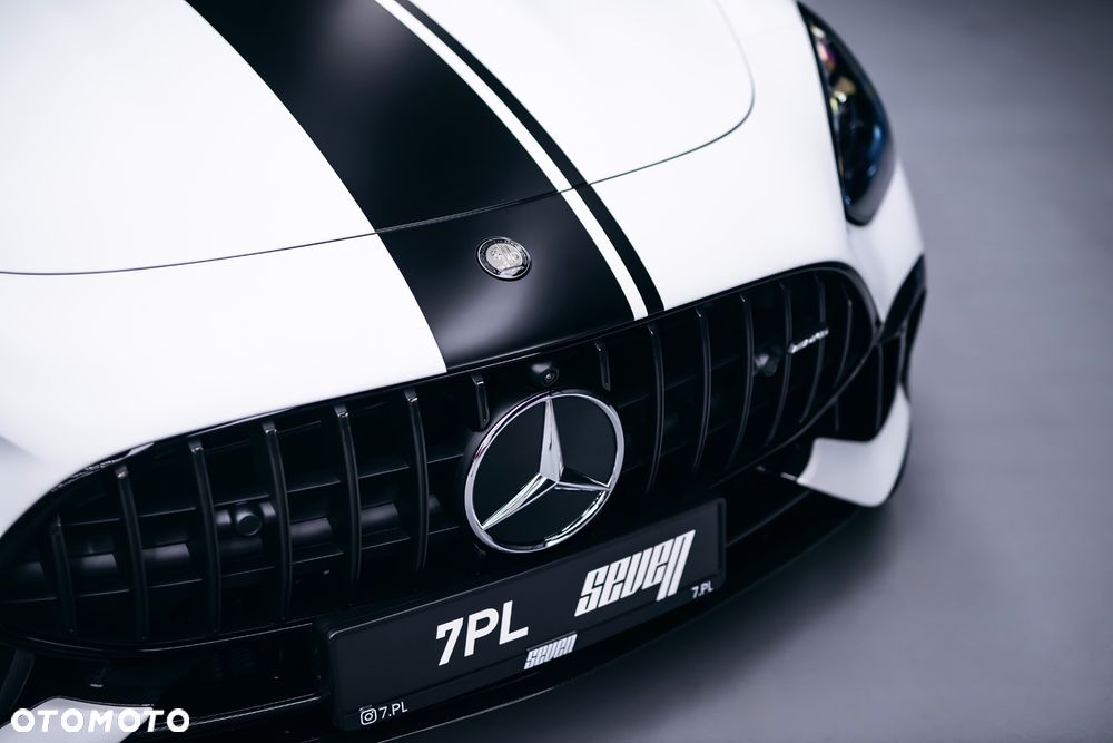Mercedes-Benz AMG GT - 15