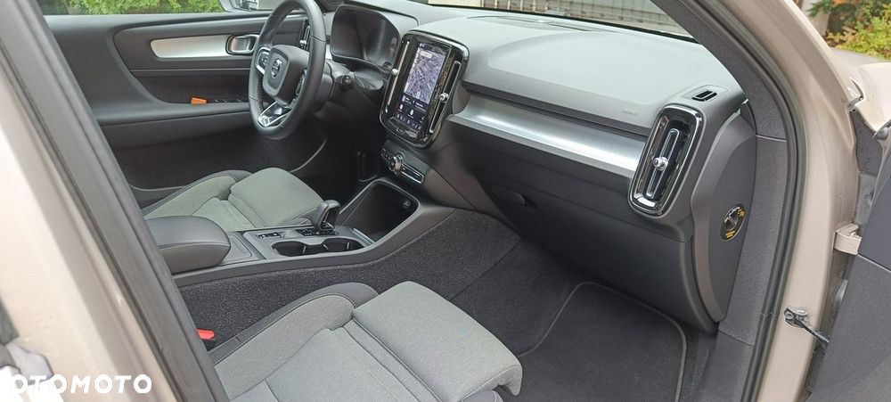 Volvo XC 40 B3 Core - 18