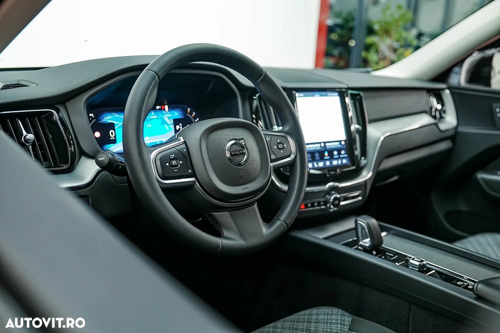 Volvo XC 60 B4 D Core - 14