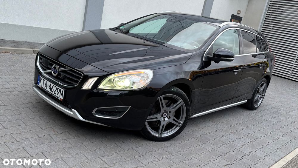 Volvo V60 T5 Summum - 2