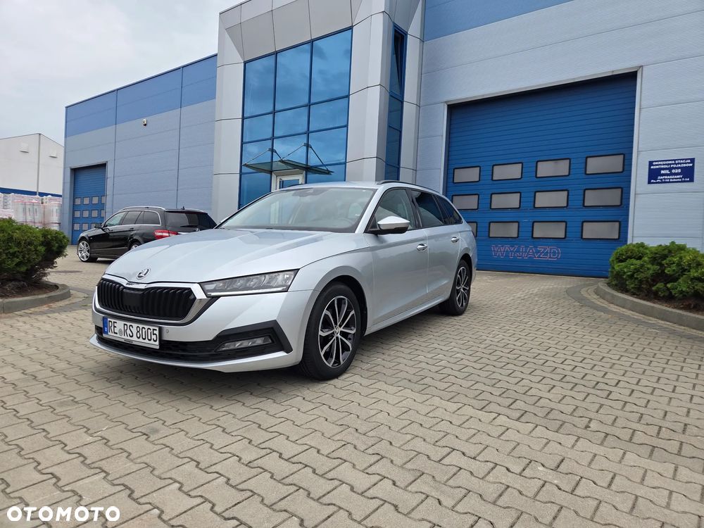 Skoda Octavia 2.0 TDI DSG Ambition - 2