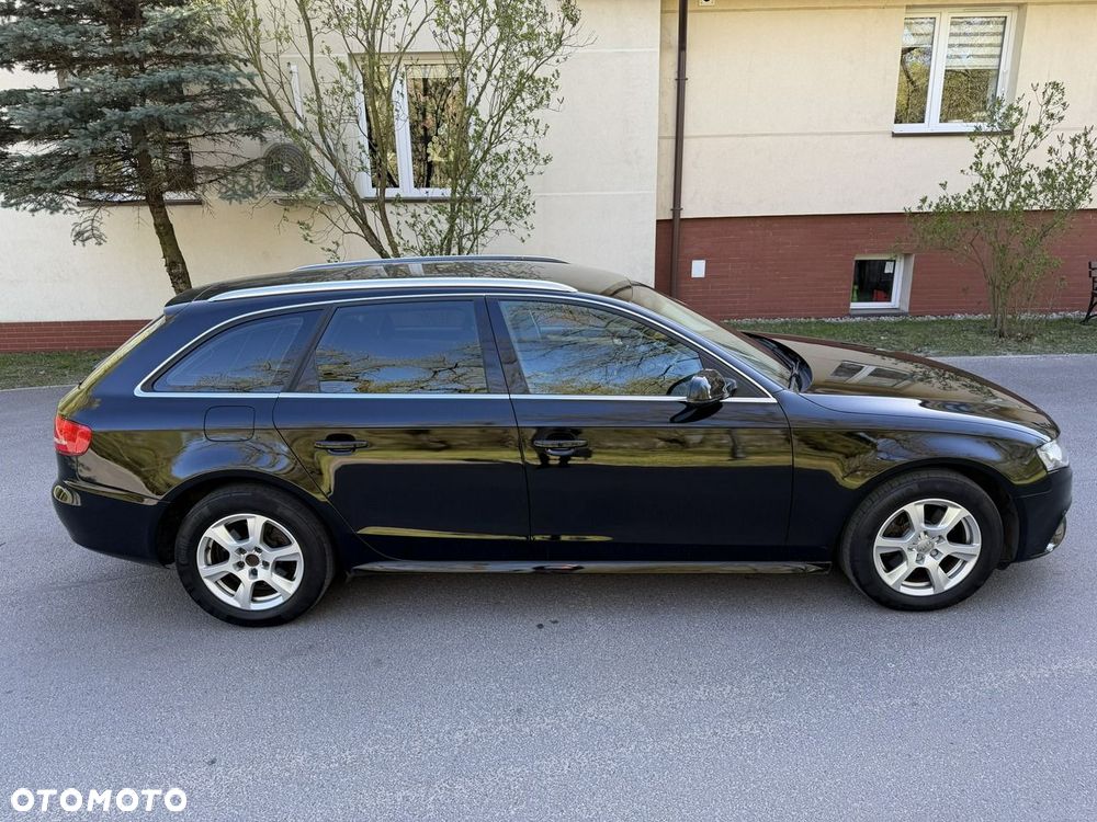 Audi A4 Avant - 13