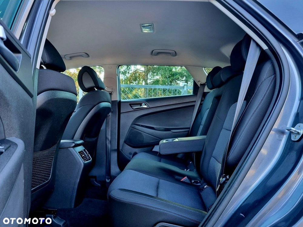 Hyundai Tucson blue 1.7 CRDi 2WD Style - 10