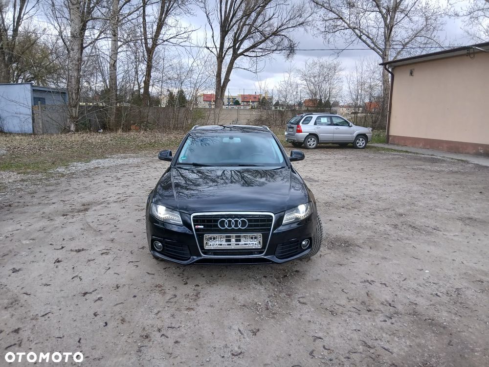 Audi A4 Avant 2.0 TDI - 8
