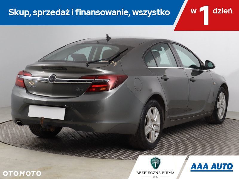Opel Insignia - 7