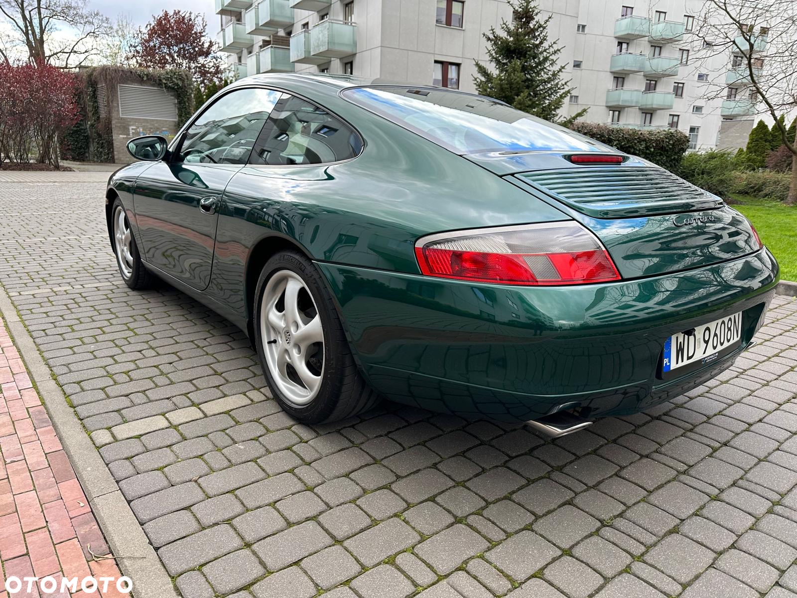 Porsche 911 - 4