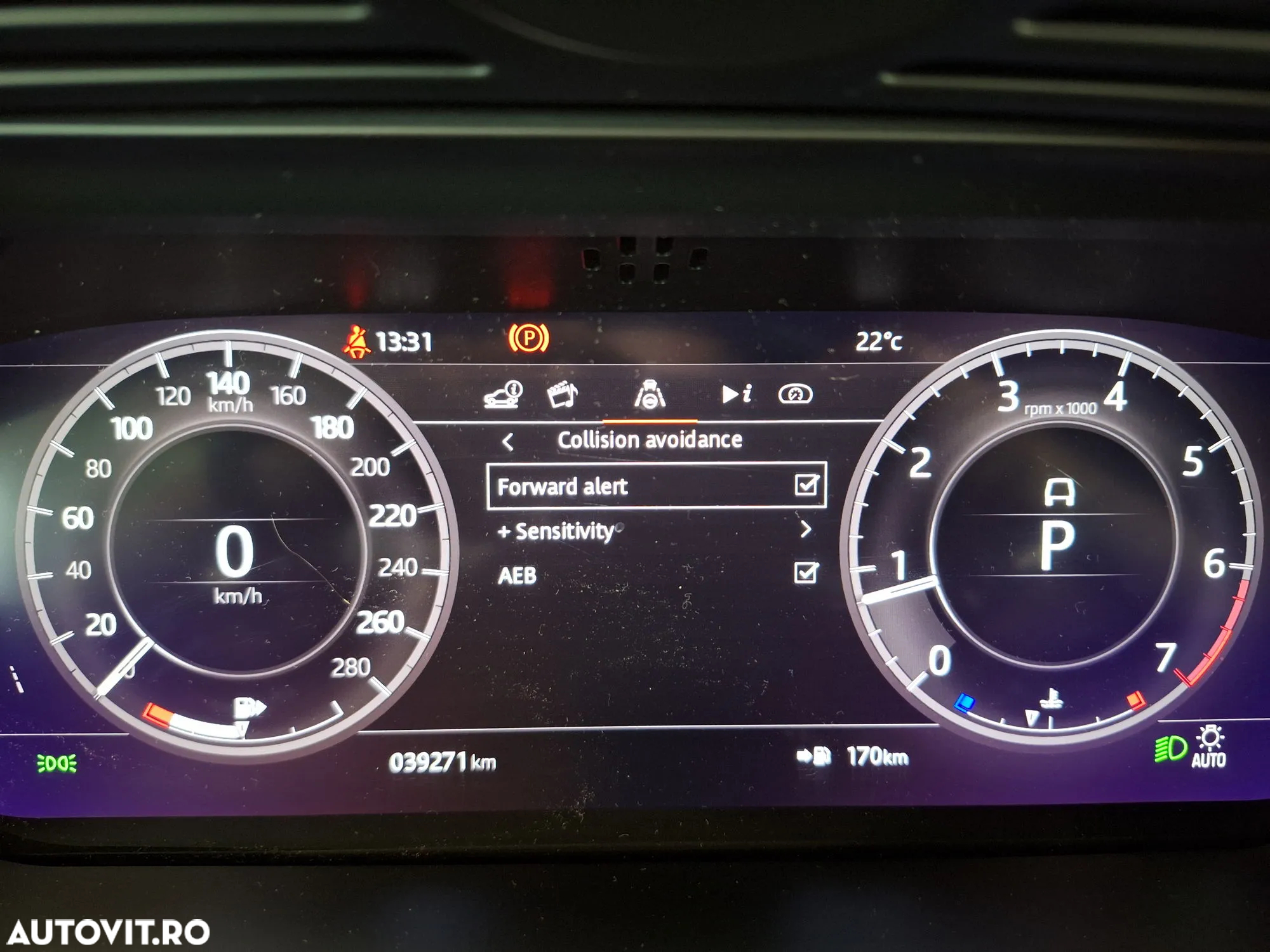 Land Rover Discovery Sport 2.0 P200 MHEV - 24