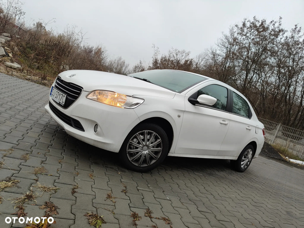 Peugeot 301