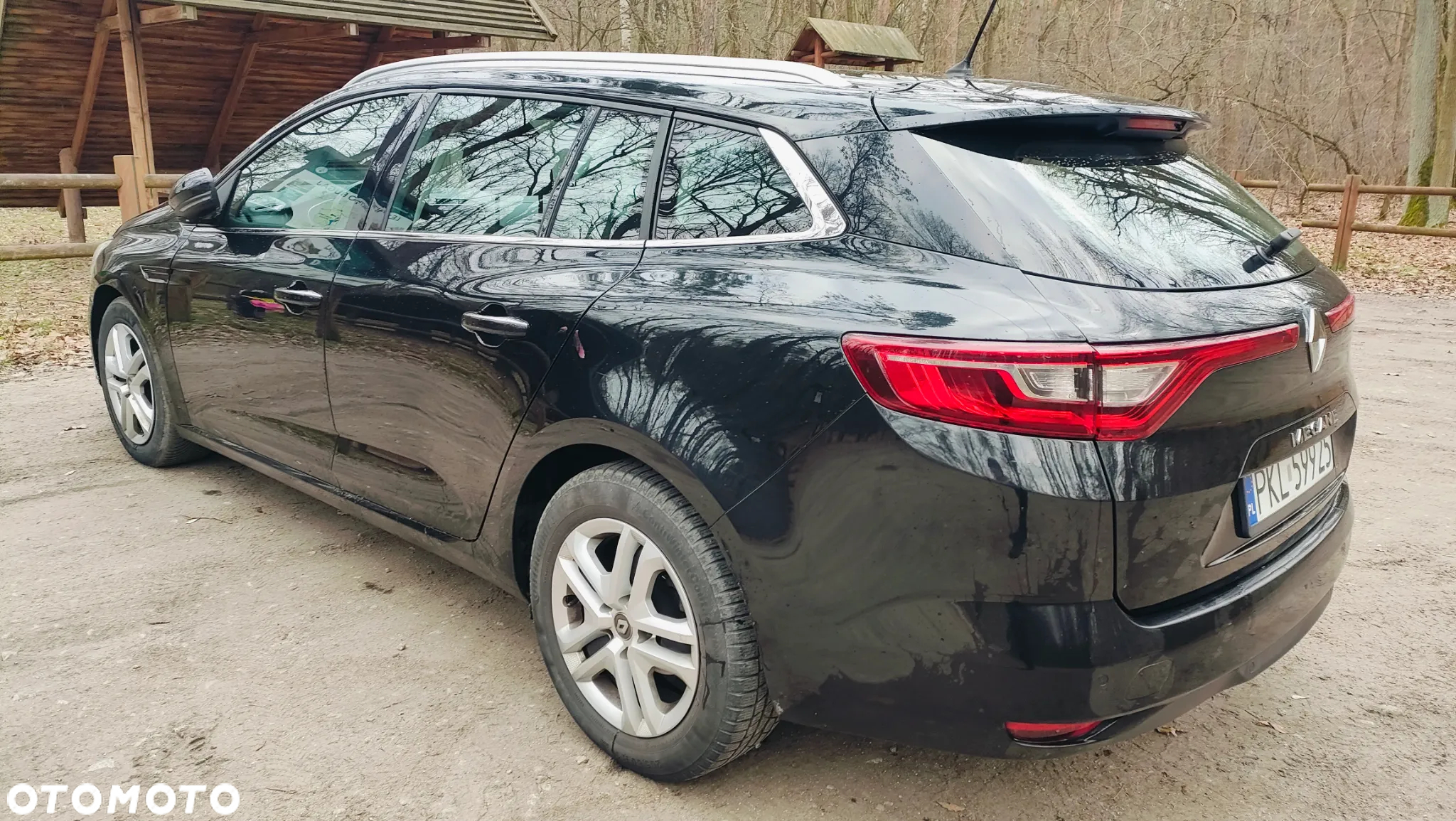 Renault Megane 1.5 dCi Zen EDC - 8