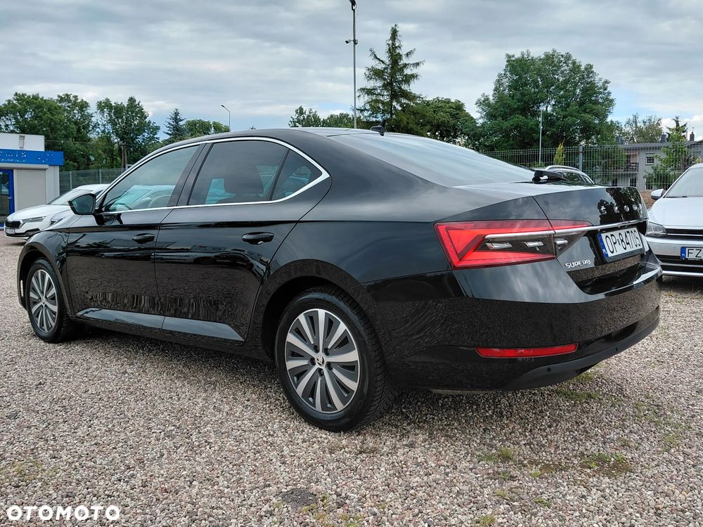 Skoda Superb 2.0 TSI Style DSG - 34