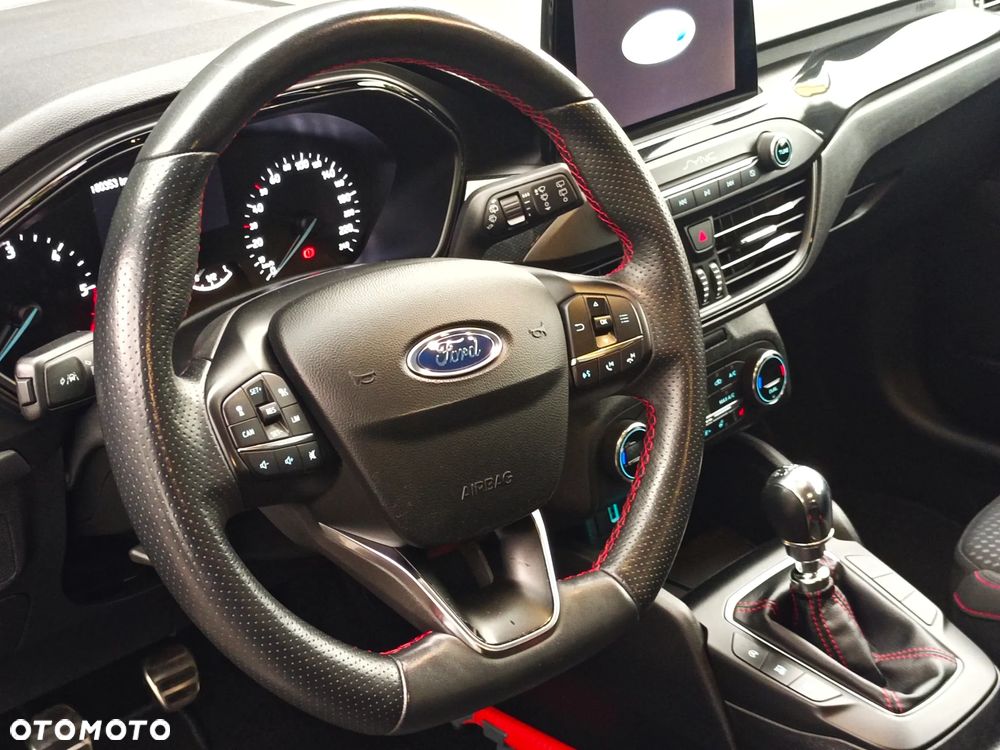 Ford Focus 2.0 EcoBlue ST-Line Business - 26