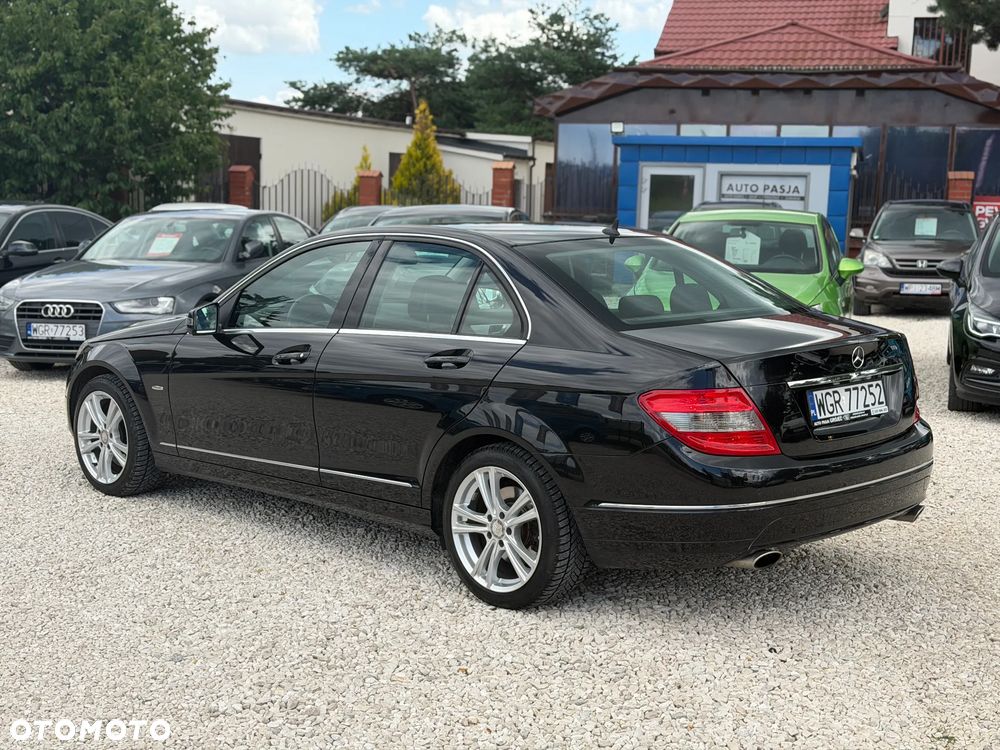 Mercedes-Benz Klasa C 350 CDI DPF 7G-TRONIC Avantgarde - 12