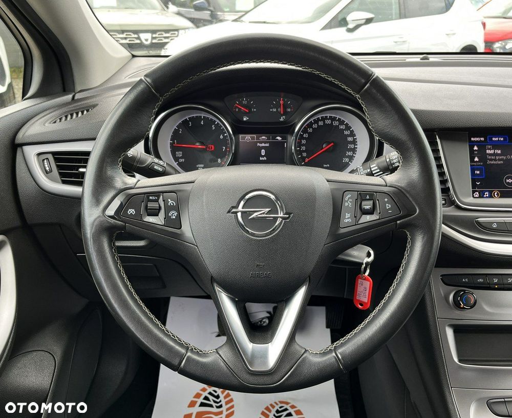 Opel Astra - 12