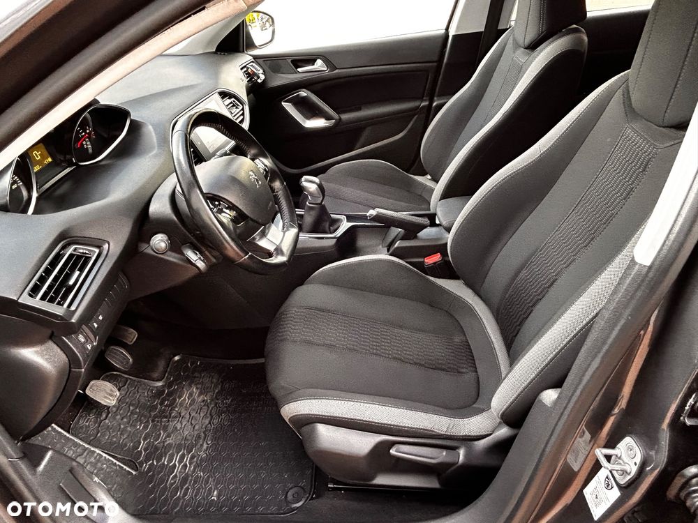 Peugeot 308 ver-1-6-hdi-outdoor - 25