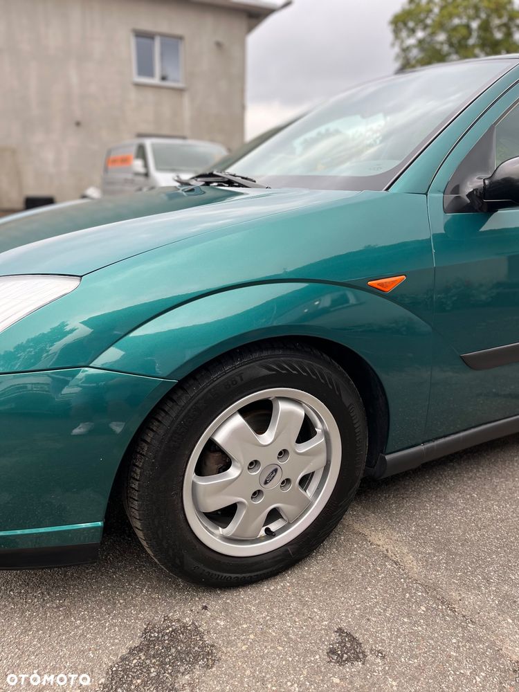 Ford Focus - 10