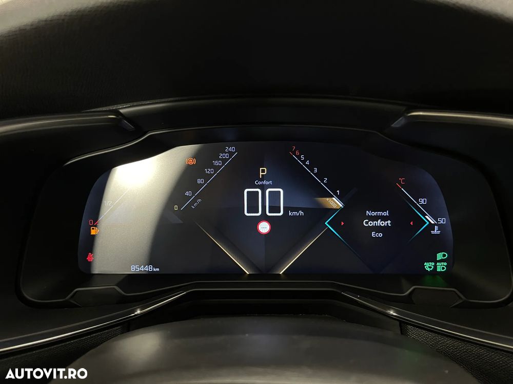 DS Automobiles DS 7 Crossback - 37