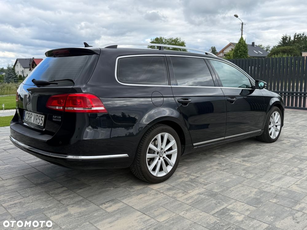 Volkswagen Passat 2.0 TDI DPF BlueMotion Technology Comfortline - 5
