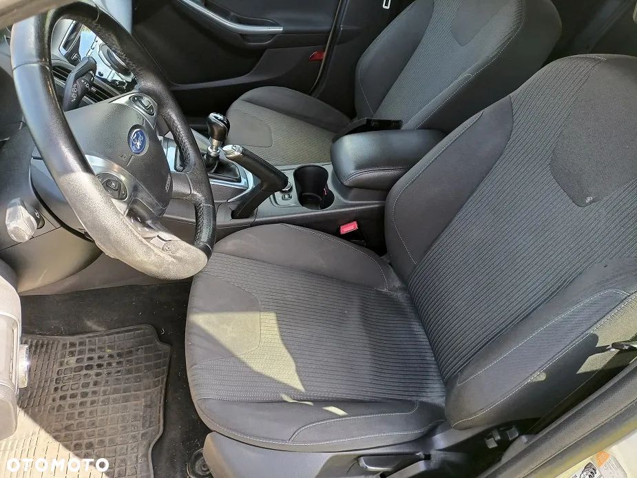 Ford Focus 2.0 TDCi Titanium - 8