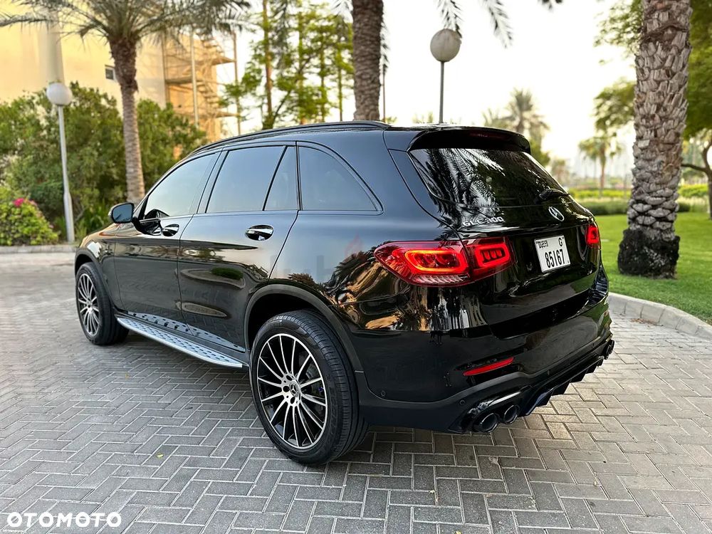 Mercedes-Benz GLC 300 4Matic 9G-TRONIC AMG Line - 4
