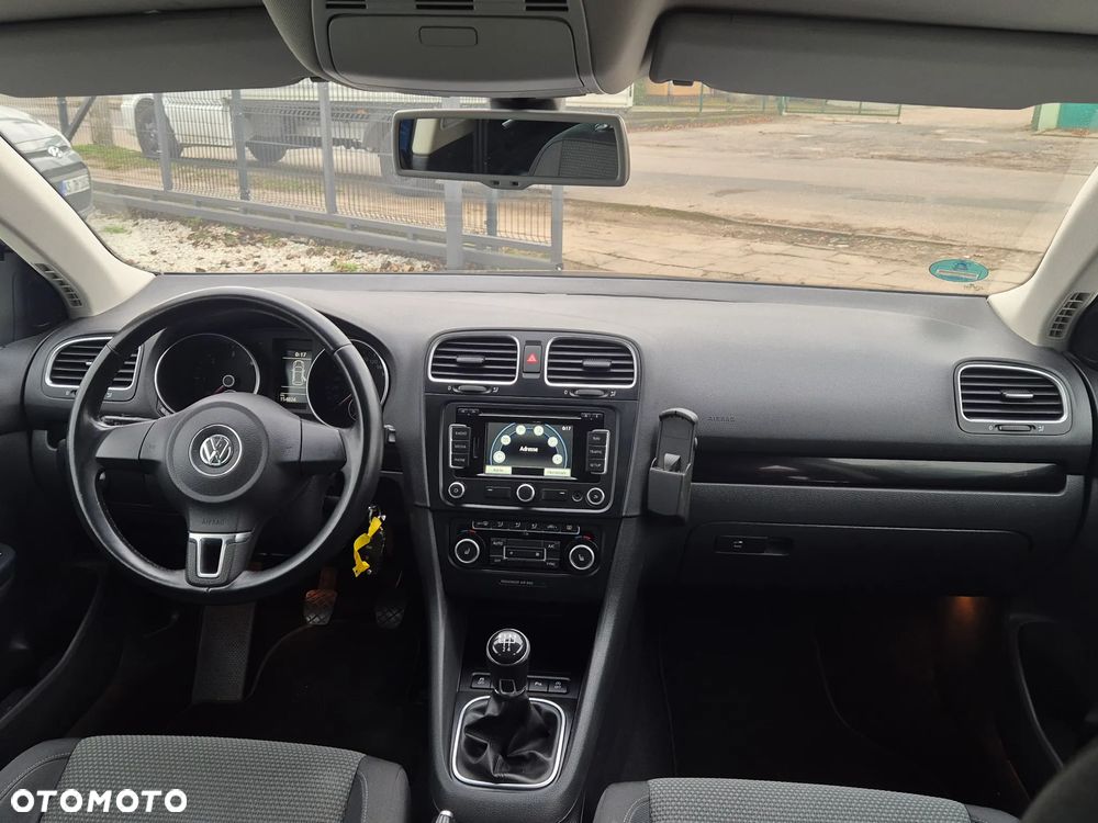 Volkswagen Golf 1.6 TDI DPF Comfortline - 3