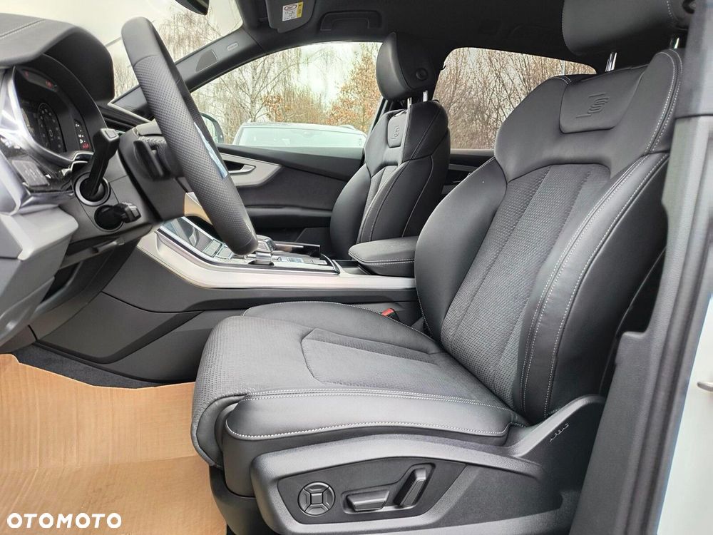 Audi Q7 - 8