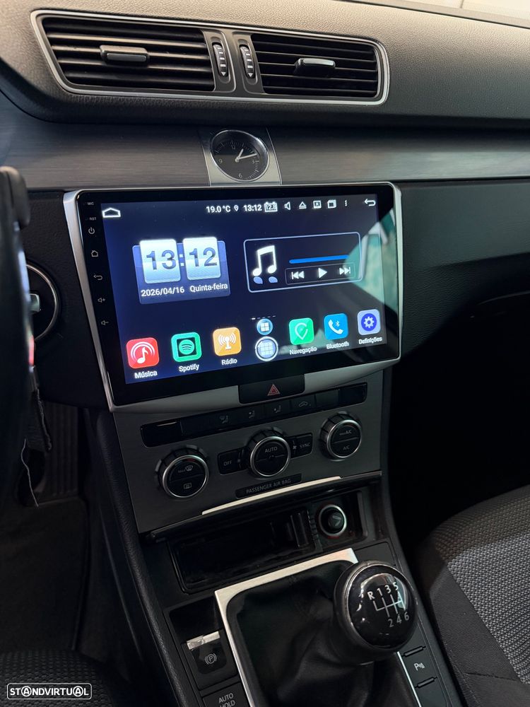 VW Passat Variant 1.6 TDI Trendline - 12