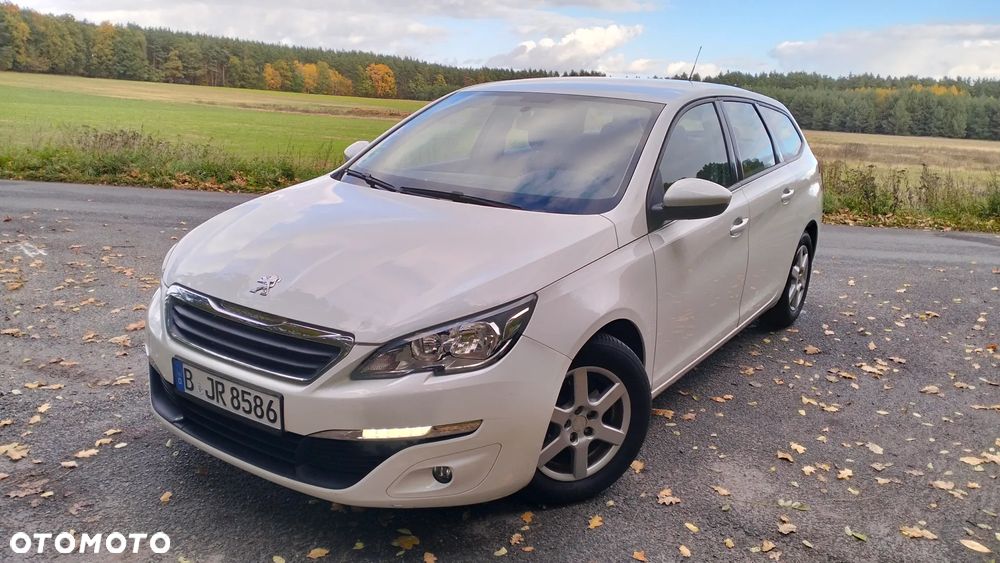 Peugeot 308 2015 photo 3