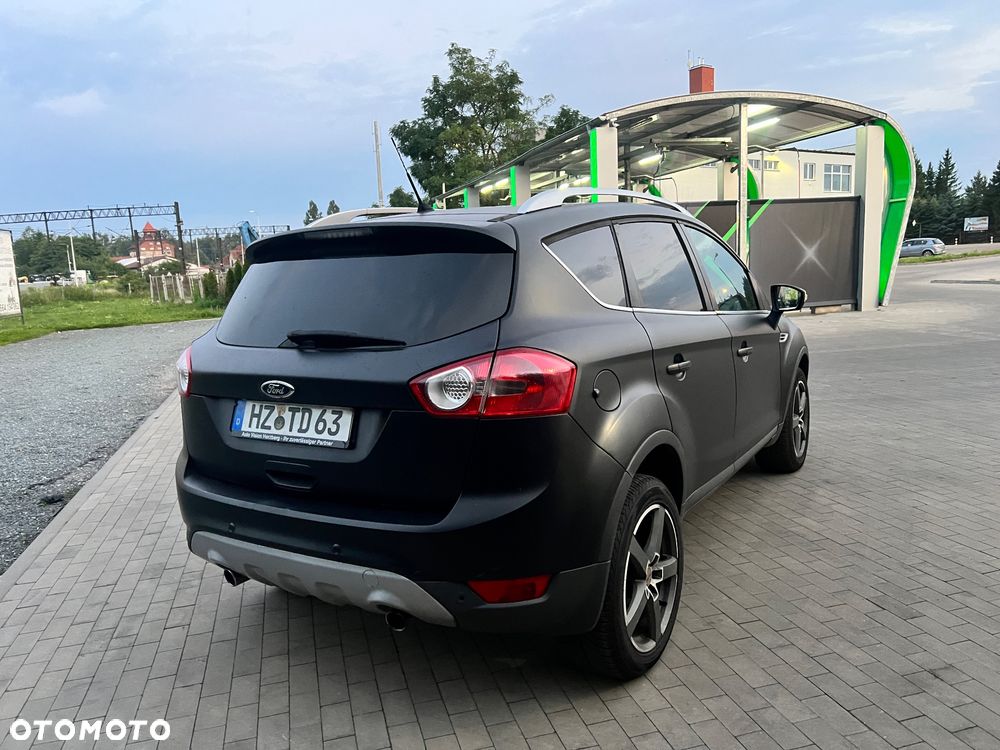 Ford Kuga 2.0 TDCi 2x4 Titanium - 22