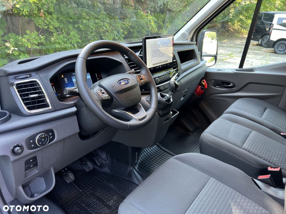 Ford Transit - 9