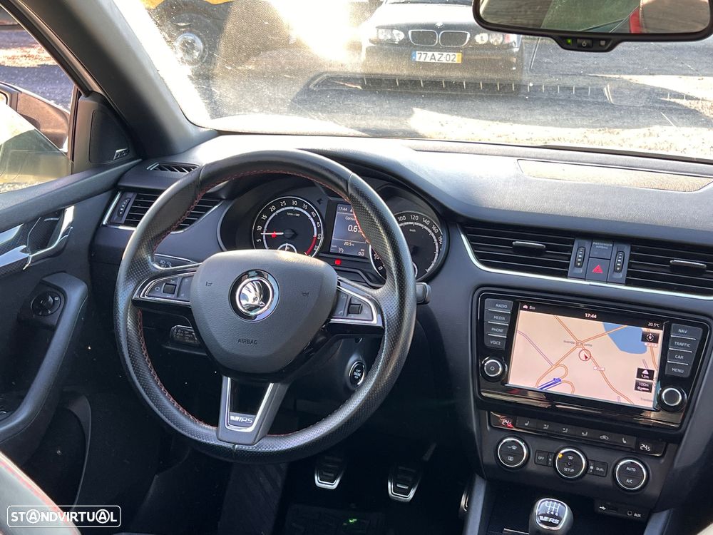 Skoda Octavia Break 2.0 TDI RS - 4
