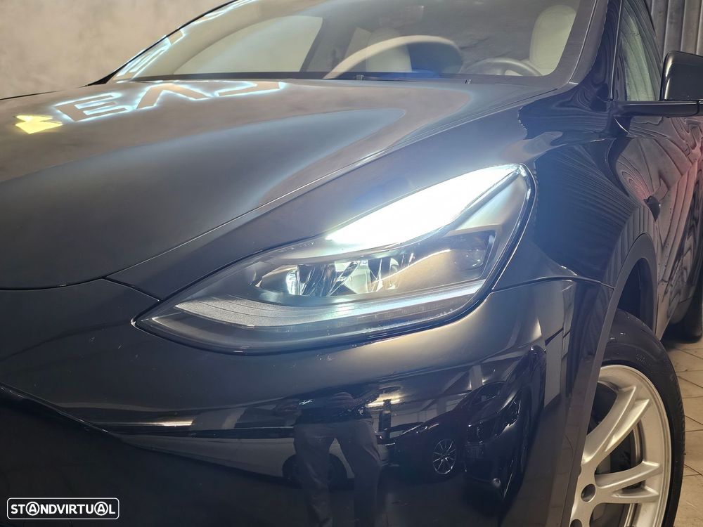 Tesla Model Y Tração Traseira - 14